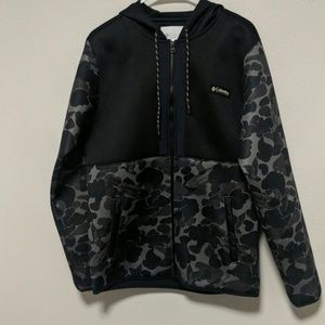 *FINAL PRICE* Columbia zip up